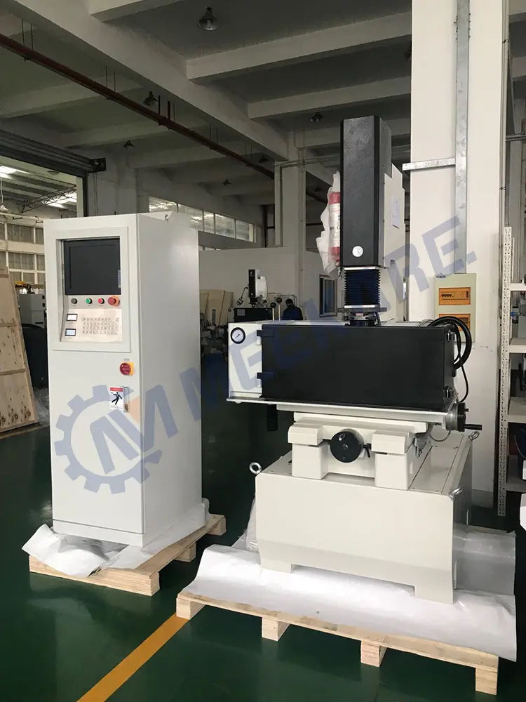 ZNC EDM die sinking machine